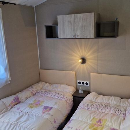 Mobil Home 8 Couchages Dans Camping 4 Etoiles A Pont Aven 29930 Экстерьер фото