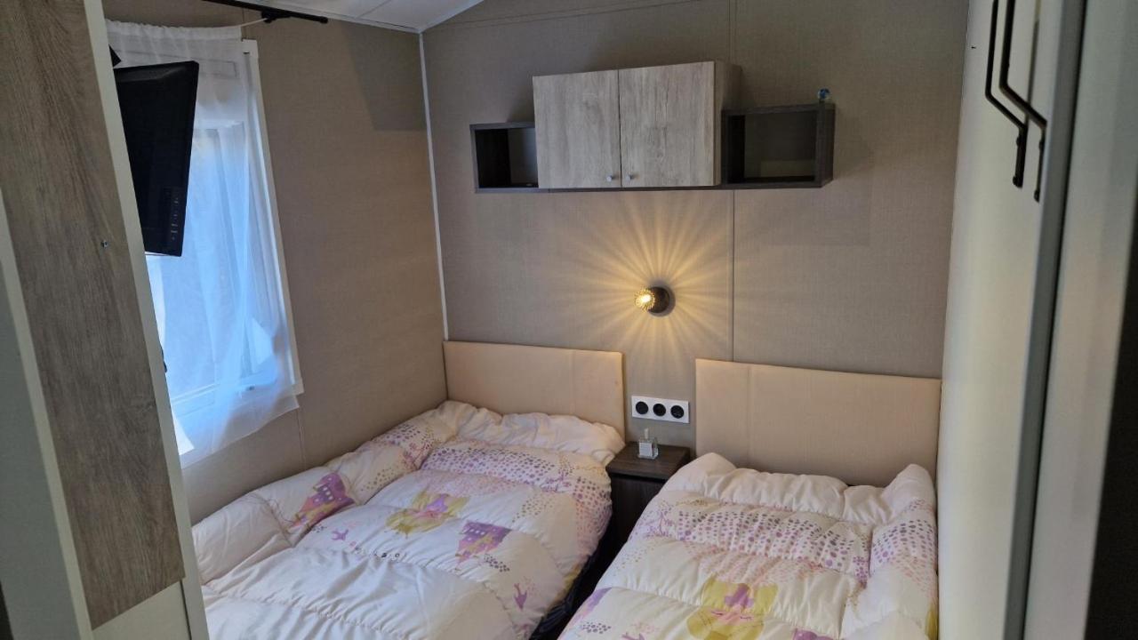 Mobil Home 8 Couchages Dans Camping 4 Etoiles A Pont Aven 29930 Экстерьер фото